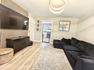 Lounge- click for photo gallery